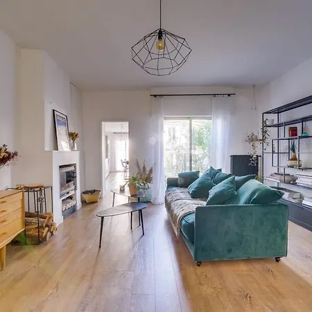 Apartment Beautiful With Terrace Bordeaux
